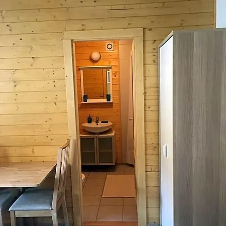 Under Falcon Ridge 3*