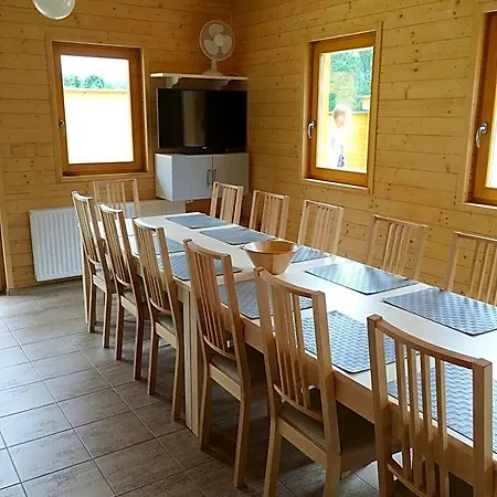 Aparthotel Under Falcon Ridge 3*