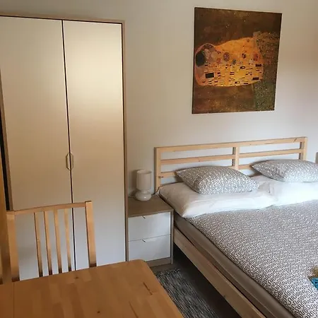 Aparthotel Under Falcon Ridge