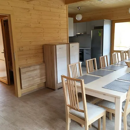 Chalets Under Falcon Ridge 3*