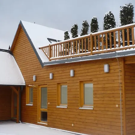 Chalets Under Falcon Ridge