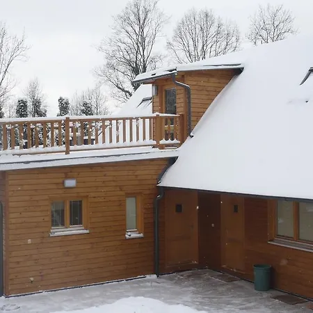 Chalets Under Falcon Ridge 리조트