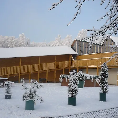 Under Falcon Ridge Česká Ves