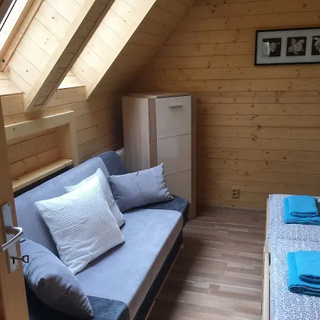 Chalets Under Falcon Ridge 3*