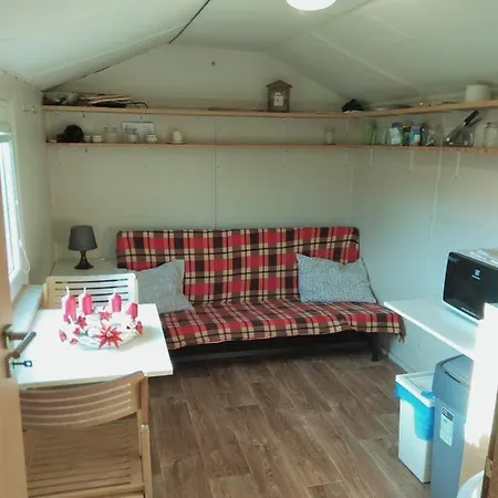 Chalets Under Falcon Ridge 3*
