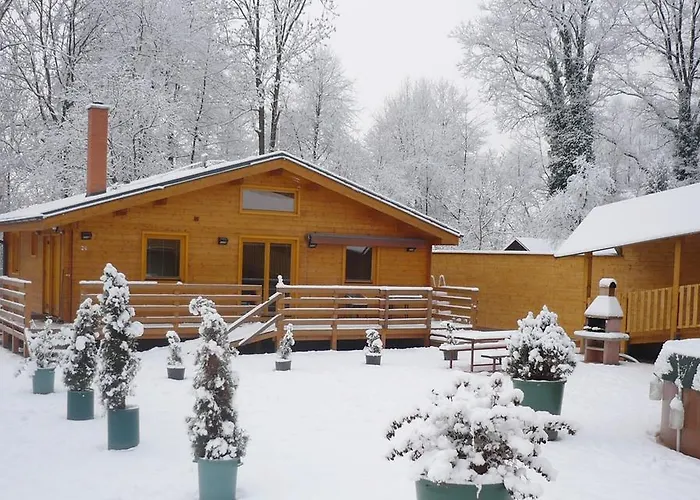 Under Falcon Ridge Aparthotel 3*